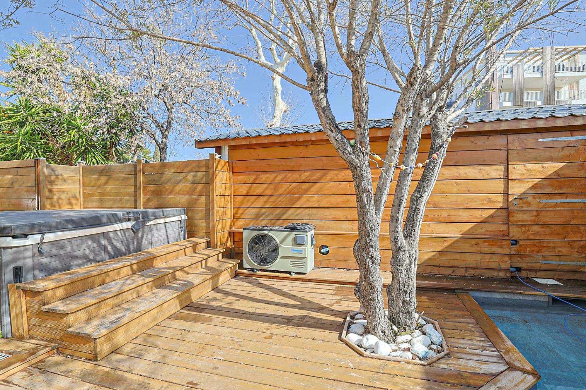 Maison Avec Piscine Et Jacuzzi Proche Des Plages Toulon Exterior photo